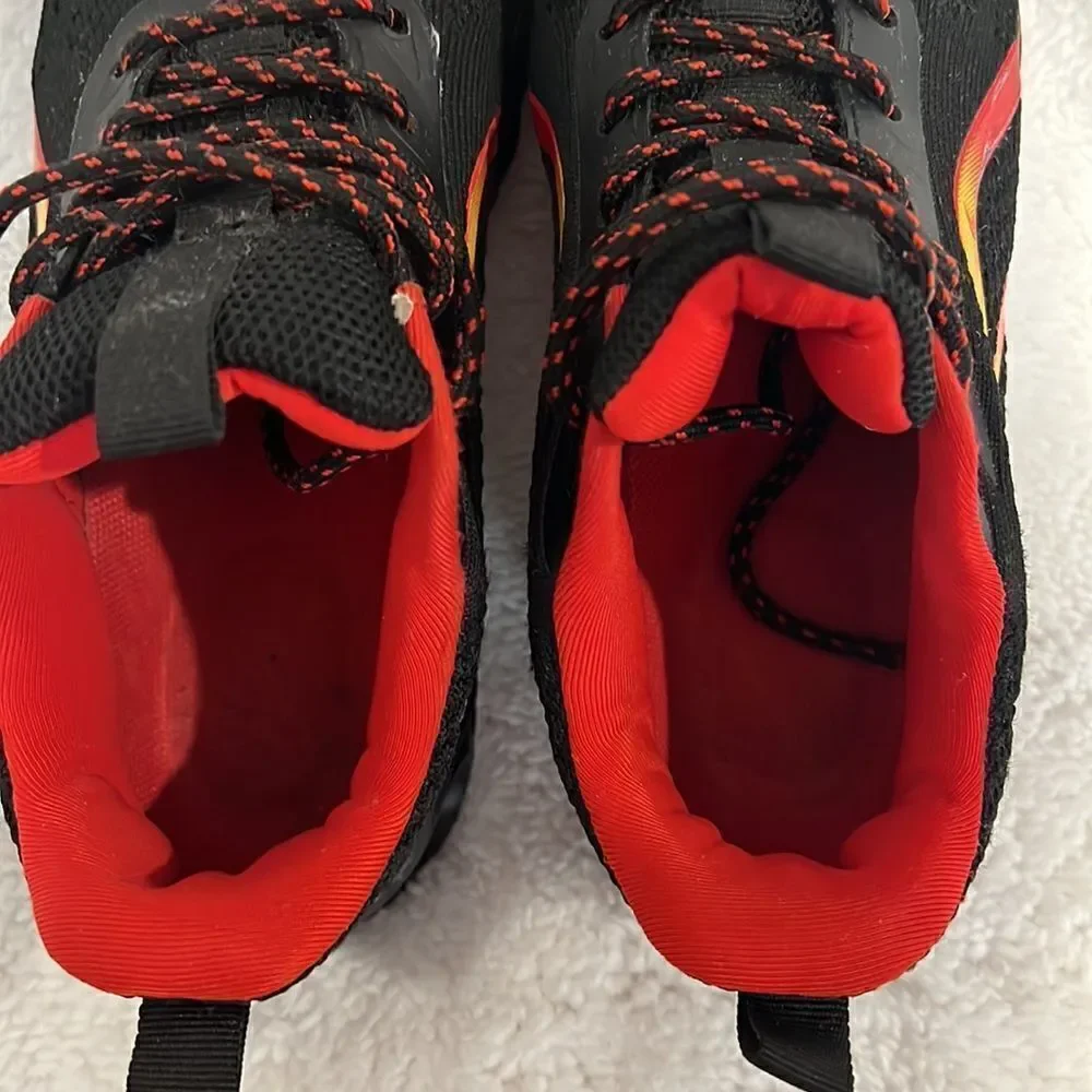 Black and Red Flame Sneakers  - Size 4
